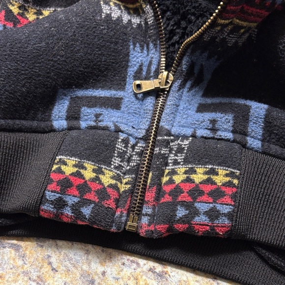 Native Black and Multicolor Patterned Jacket - Picture 5 of 6